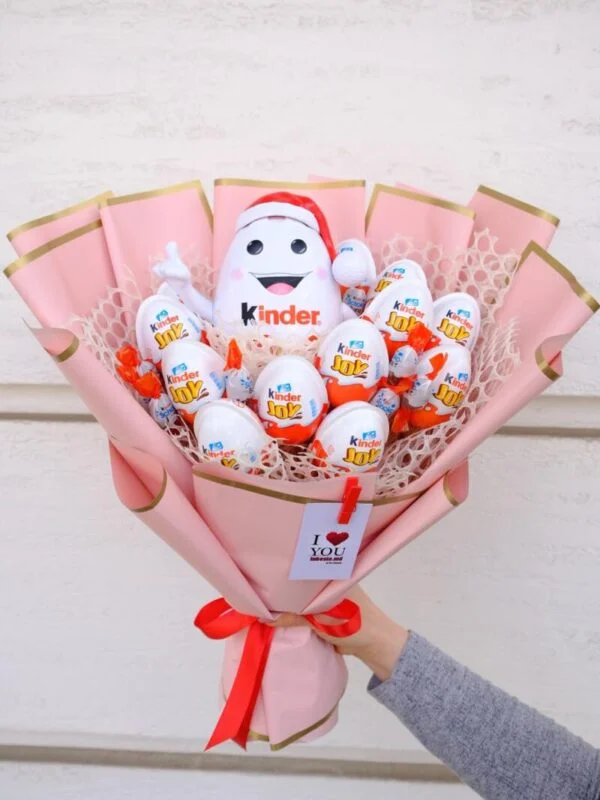 Букет из киндеров