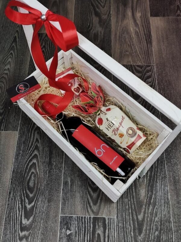 Подарочный ящичек